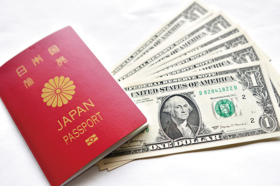 ハワイでは両替の際に1ドル紙幣を多めに用意しておこう